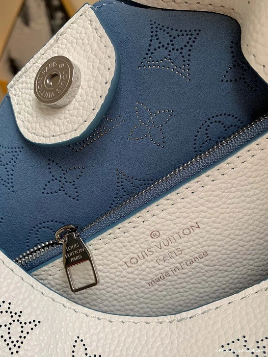 Official oldcobbler CARMEL LOUIS VUITTON 0713